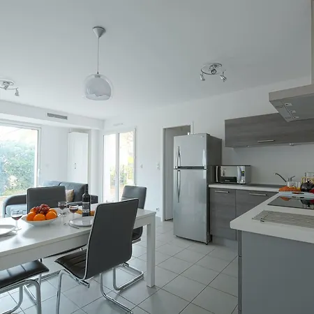 Holiday home Maison Les Fougeres